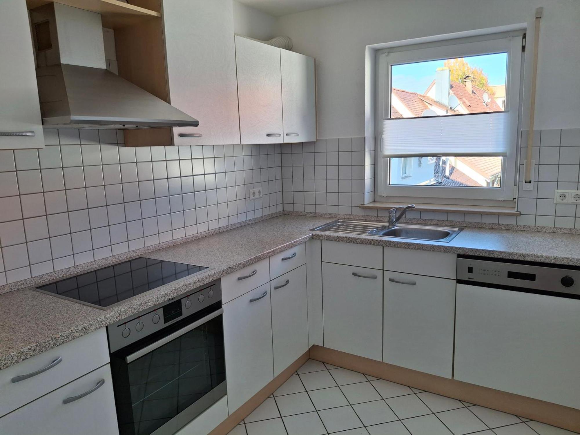 Schoene Wohnung Mit Balkon Щоках Екстериор снимка