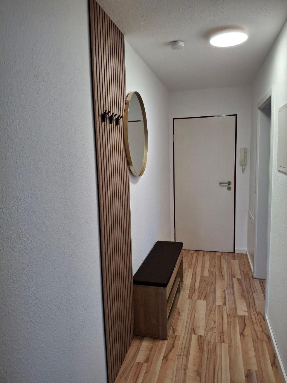 Schoene Wohnung Mit Balkon Щоках Екстериор снимка